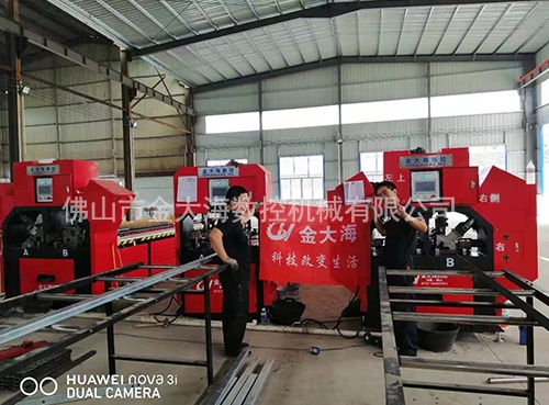  Guangzhou angle steel punching machine