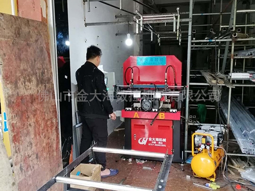  Semi automatic CNC punching machine