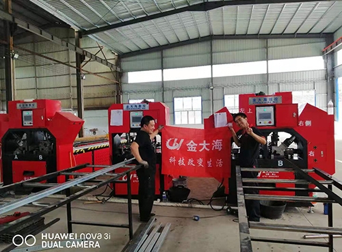  Henan climbing frame punching machine manufacturer